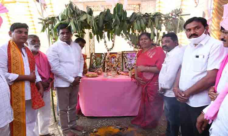 సంత్‌ సేవాలాల్‌ ఆశయ సాధనకు కృషి