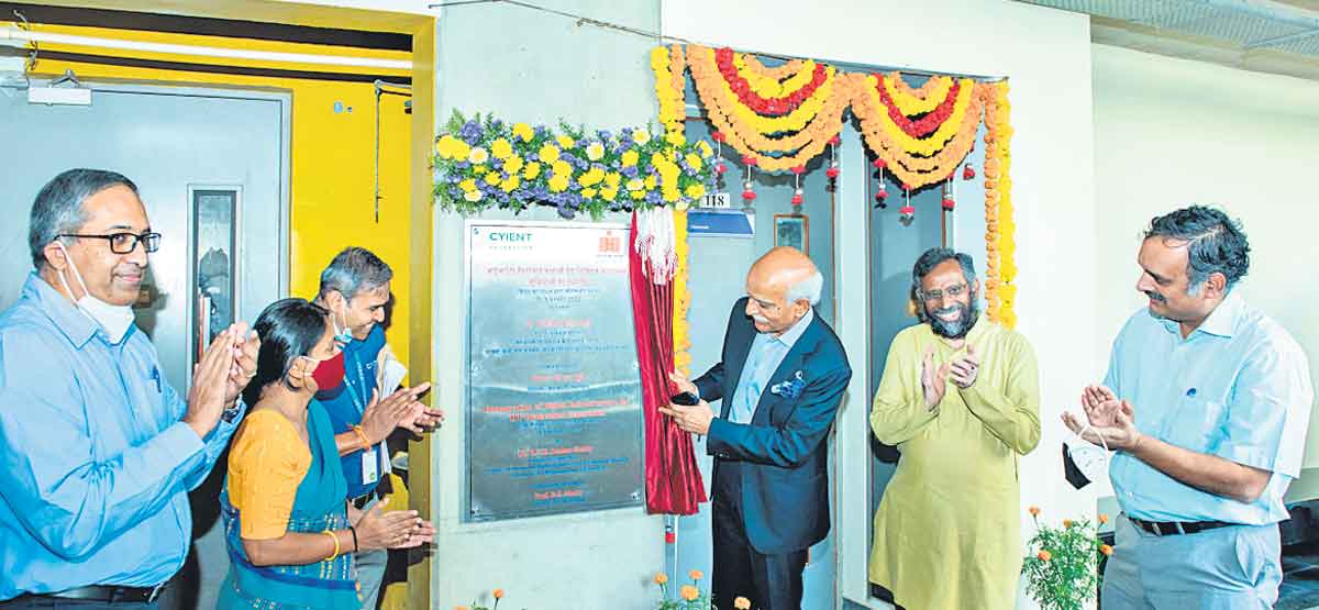 ఐఐటీహెచ్‌లో హైబ్రిడ్‌ క్లాస్‌రూమ్‌లు ప్రారంభం