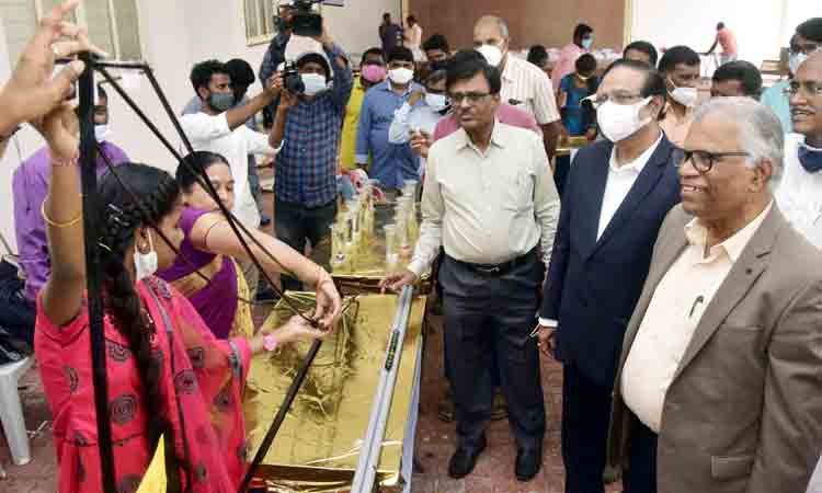 సైన్స్‌ ఫెస్ట్‌ అదరహో..