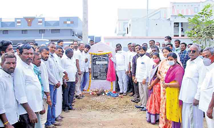 పల్లెల అభివృద్ధే ప్రధాన లక్ష్యం