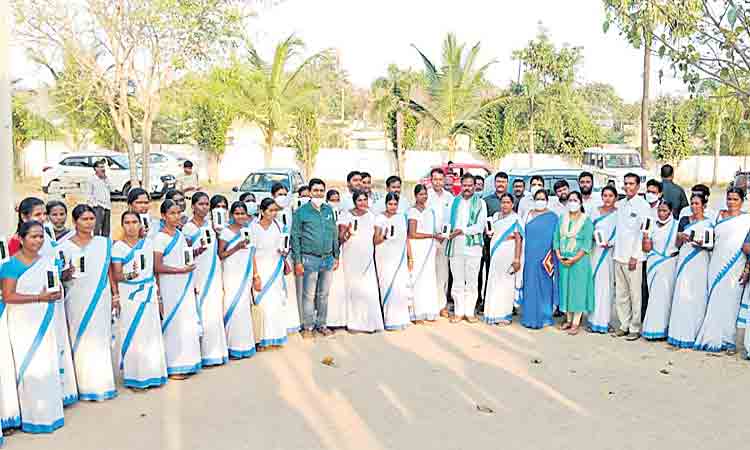 మెరుగైన వైద్య సేవలందించాలి