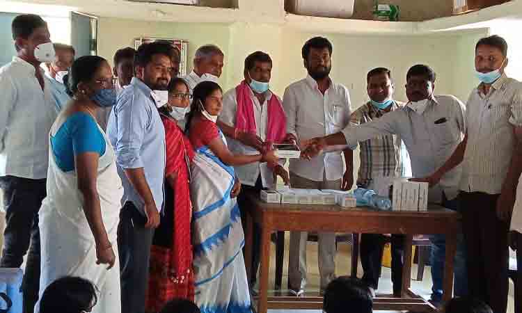 ఆశల సేవలు ప్రశంసనీయం