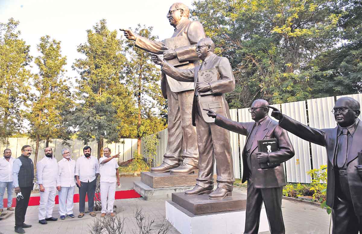 వారికి బహుజనులు నచ్చరు!