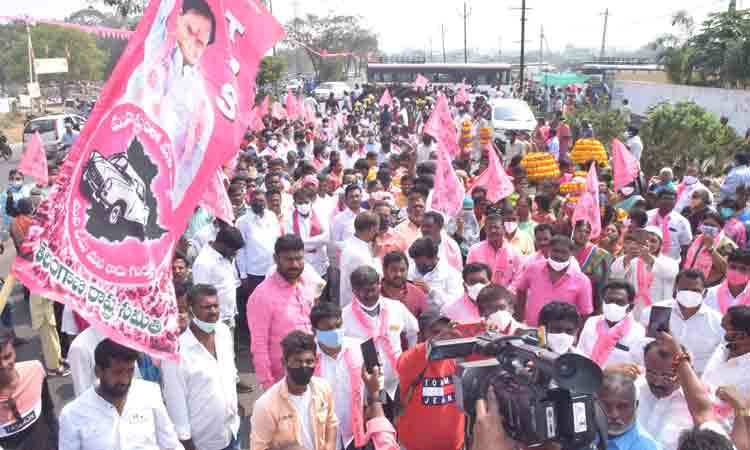 దారులన్నీ జనగామ వైపే..