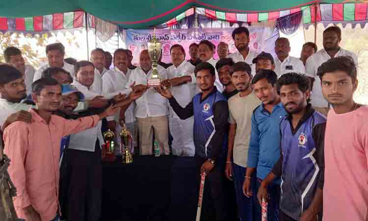 యువతకు ఉద్యోగ, ఉపాధి అవకాశాలు