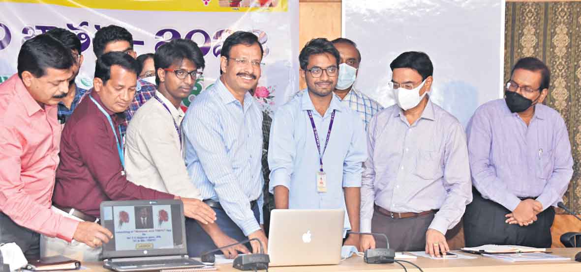 30 మంది ఉంటే ఇంటికే మేడారం బస్సు