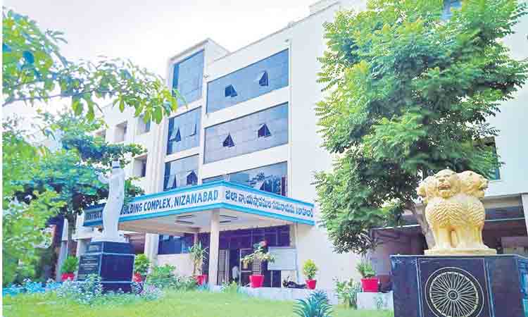 నేడు న్యాయమూర్తుల పల్లెబాట