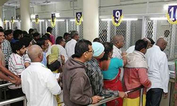 శ్రీవారి దర్శనానికి ఆఫ్‌లైన్లో  టోకెన్లు జారీ షురూ..!