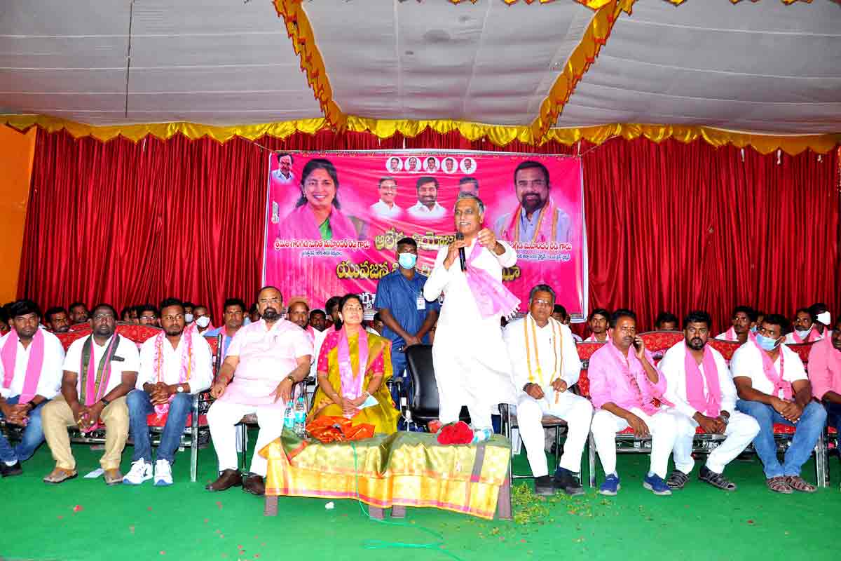 ఝుటా బీజేపీకి బుద్ధి చెప్పాలె