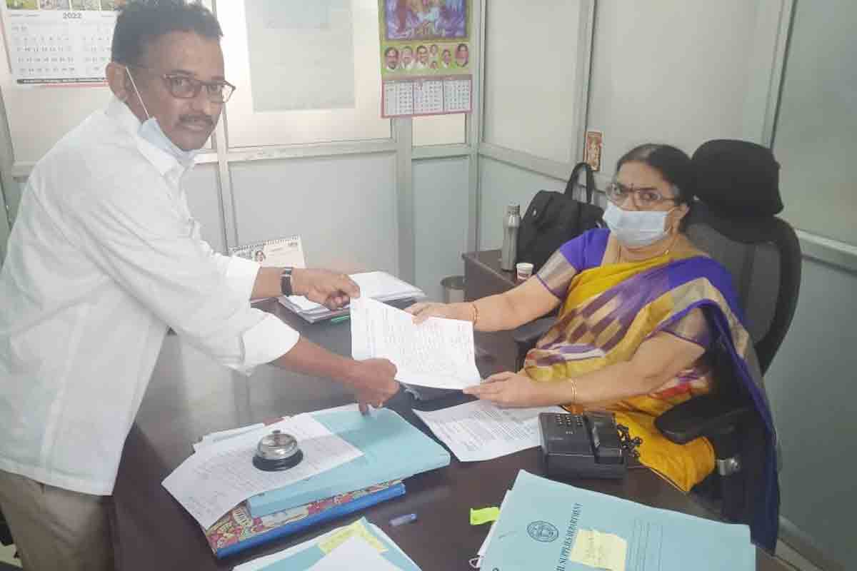 ఈ పాస్‌ మిషన్లలో కందిపప్పు, శనగ నిల్వలు తొలగించాలి