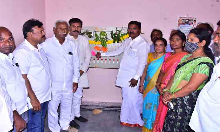 రైతు సంక్షేమానికి ప్రభుత్వం పెద్దపీట