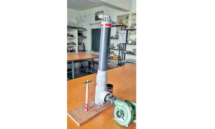 జాతీయస్ధాయికి తుర్కయాంజాల్ విద్యార్ధి