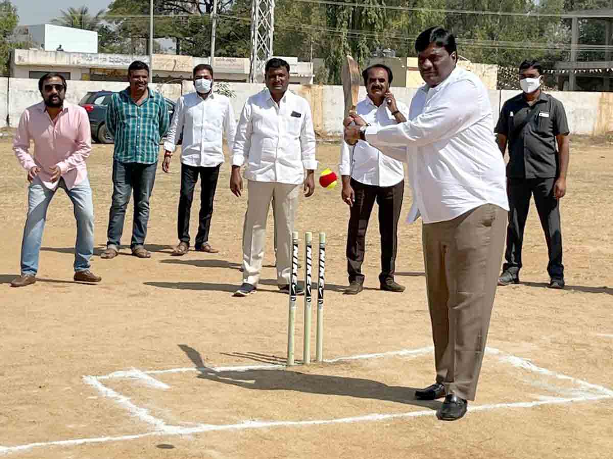 Sports : గెలుపోటములు సమానంగా స్వీకరించాలి.. ఎమ్మెల్యే మహేశ్‌రెడ్డి
