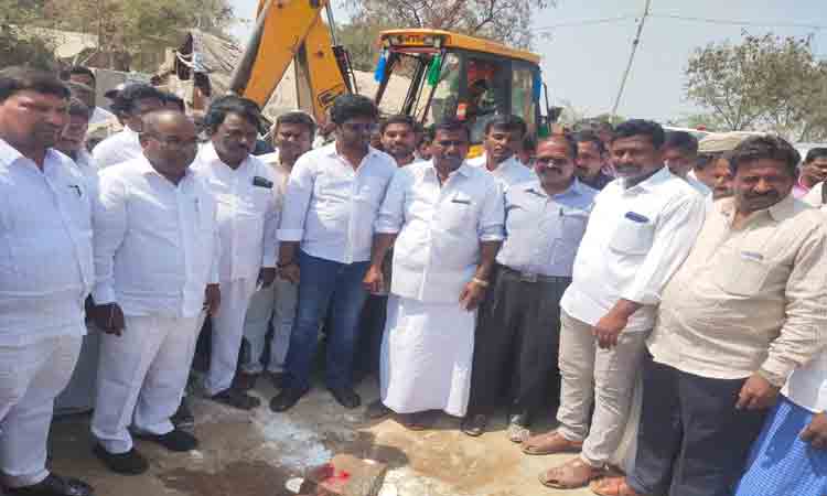 అభివృద్ధికి నిరంతర కృషి