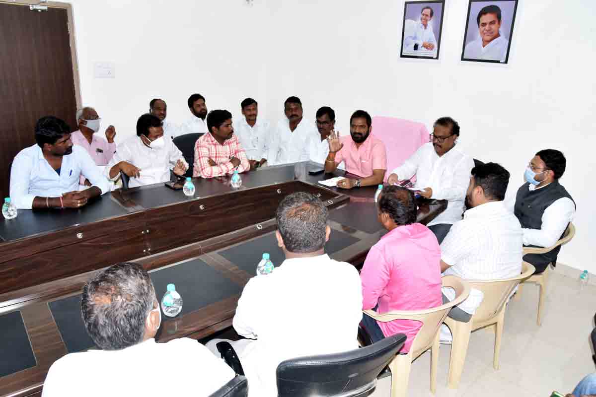 దళితులను సంపన్నులు చేస్తాం