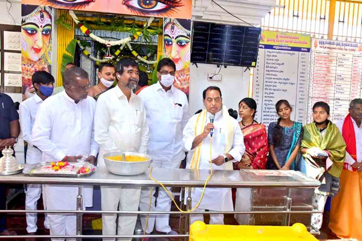 ఆధ్యాత్మిక కేంద్రంగా ‘నిర్మల్‌’