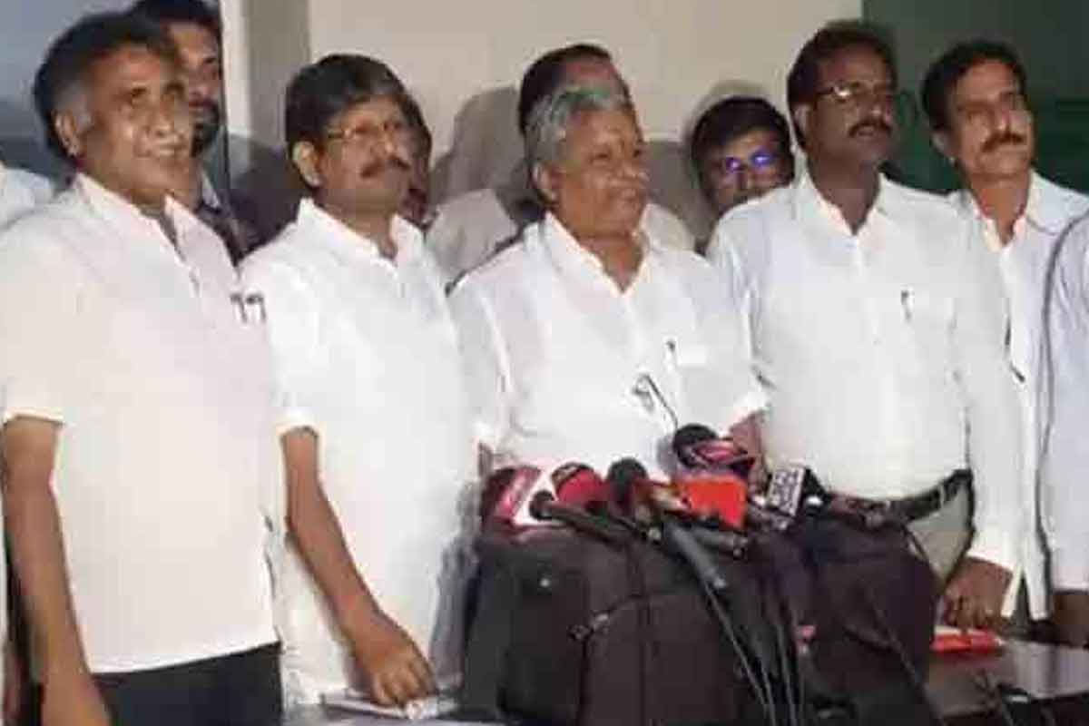 ప్రభుత్వం హామీతో సమ్మె విరమిస్తున్నాం: ఉద్యోగ సంఘాలు