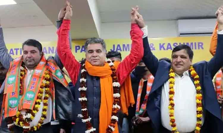 Gulam Nabi Azad | బీజేపీ గూటికి ఆజాద్ త‌మ్ముడి కొడుకు.. కాంగ్రెస్‌లో గుర్తింపు లేదంటూ విమ‌ర్శ‌లు