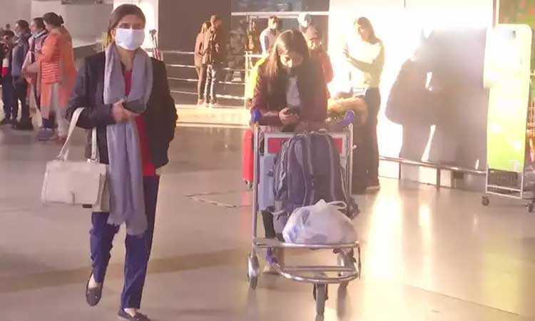 249 మందితో బుకారెస్ట్‌ నుంచి ఢిల్లీకి చేరిన ఐదో విమానం