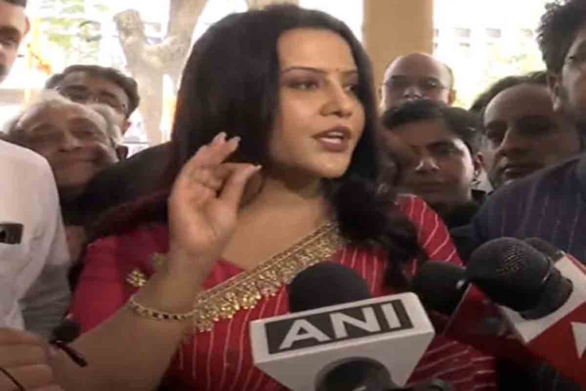 మూడు శాతం విడాకులకు… ట్రాఫిక్‌ ప్రధాన కారణం: మాజీ సీఎం భార్య