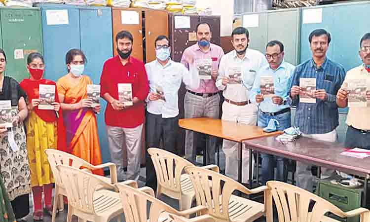 ఎల్‌ఐసీలో వాటా విక్రయాన్ని వ్యతిరేకిద్దాం