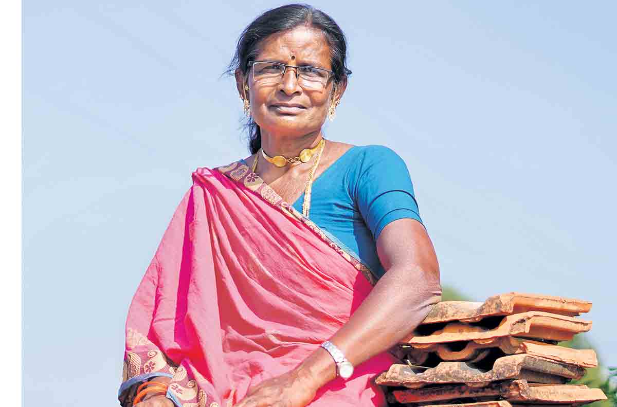 గోగుమల్లె సుందారి!