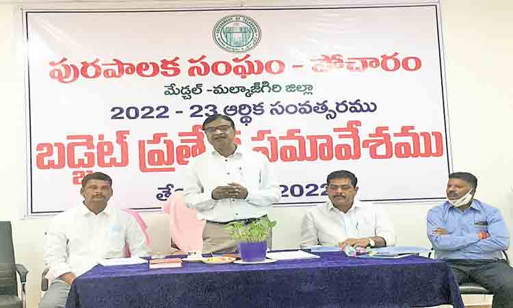 మౌలిక వసతుల కల్పనకు ప్రాధాన్యత