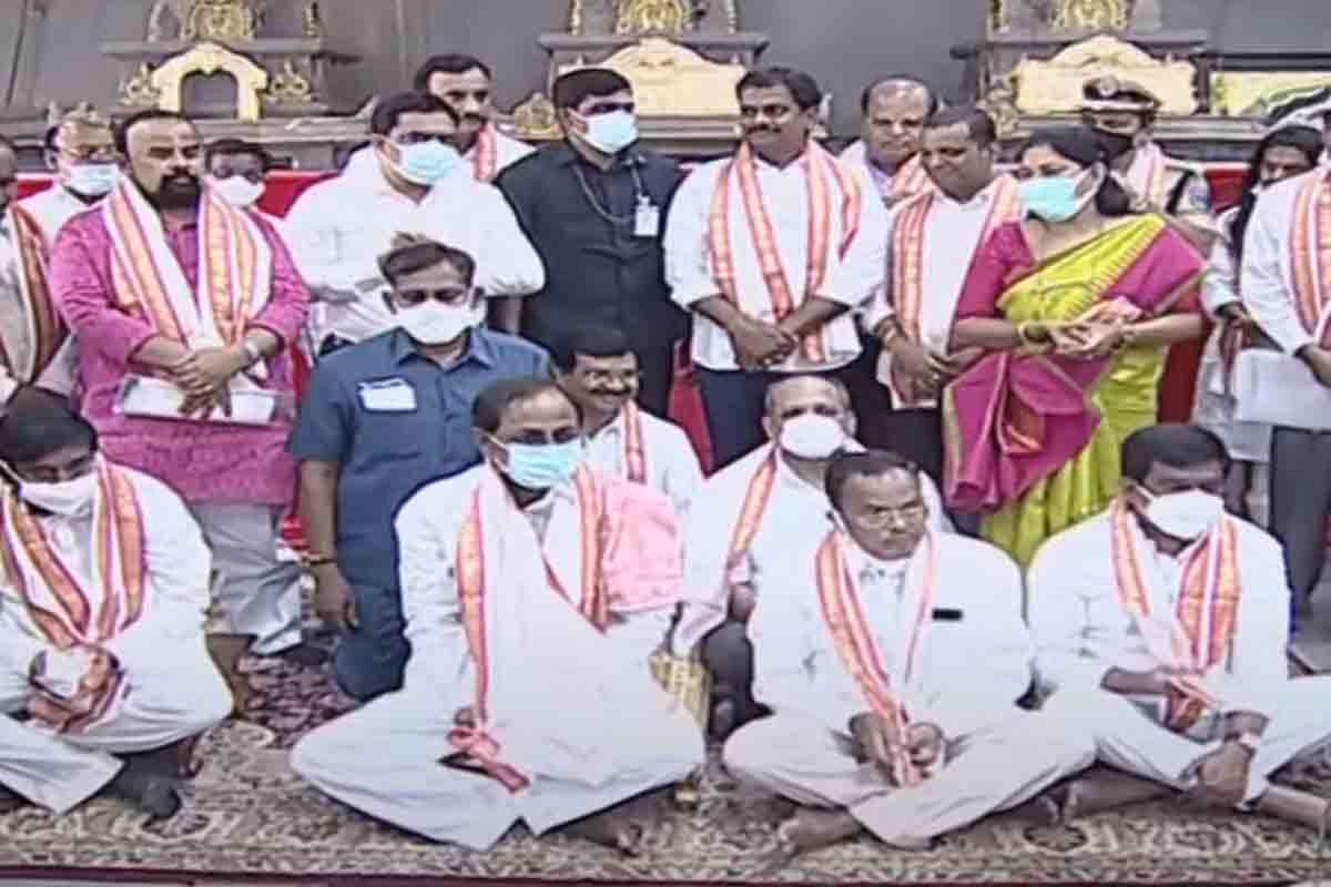 Yadadri | శ్రీల‌క్ష్మీ న‌ర‌సింహ్మ‌స్వామిని ద‌ర్శించుకున్న సీఎం కేసీఆర్