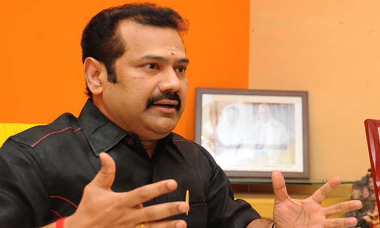 పోలీసులను ఆశ్రయించిన సినీ రచయిత చిన్ని కృష్ణ