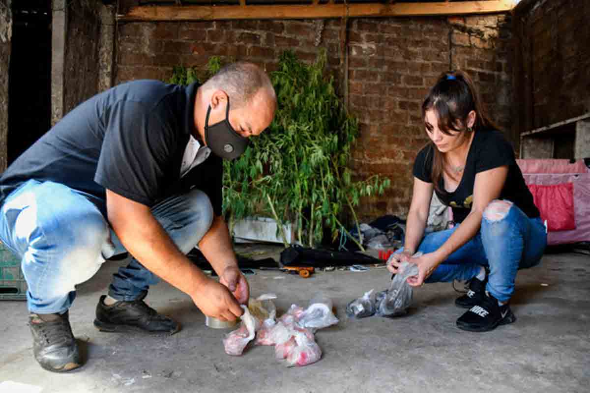 కల్తీ కొకైన్‌ తీసుకుని 17 మంది మృతి.. 52 మందికి అస్వస్థత
