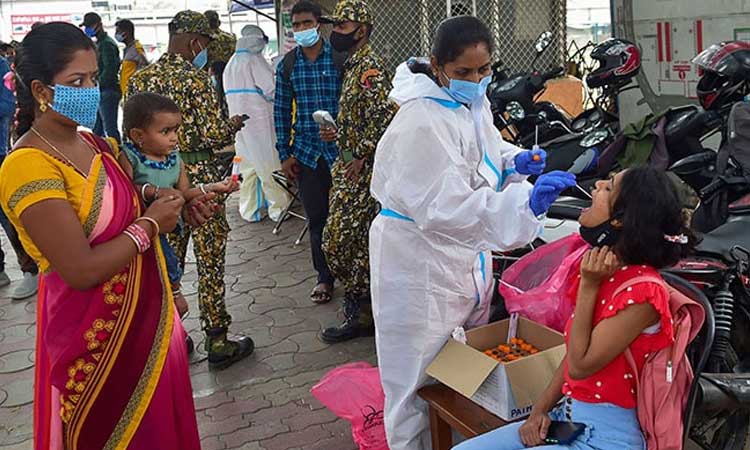 10 వేల దిగువకు రోజువారీ కరోనా కేసులు.. కొత్తగా 8013 మందికి పాజిటివ్‌