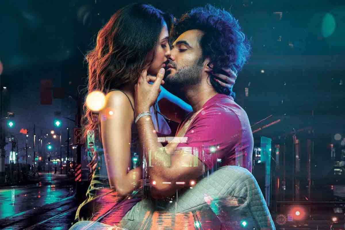 DJ Tillu | టాక్ ఆఫ్ ది ఇండస్ట్రీగా మారిపోయిన డీజే టిల్లు.. సిద్ధూ ఏం చేస్తాడో?