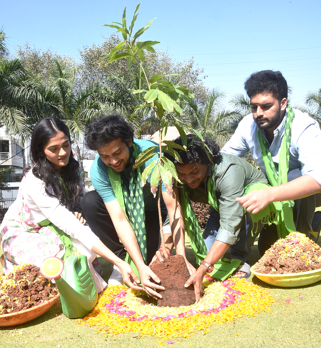 Sehari Movie Team