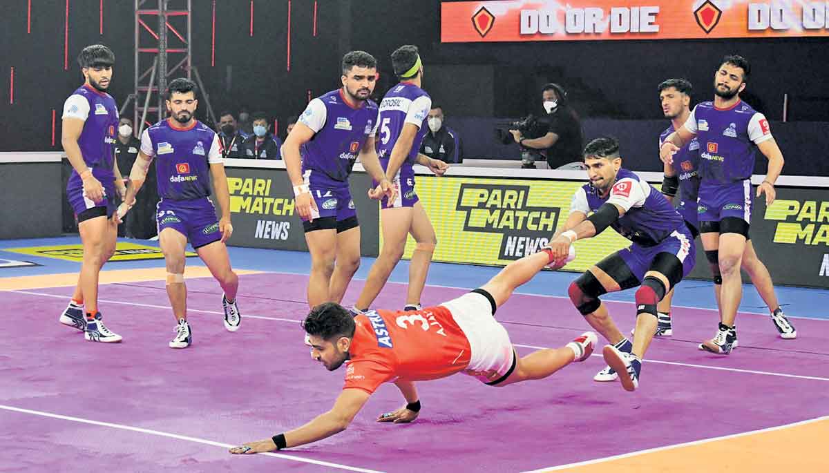 ఢిల్లీ ధమాకా..