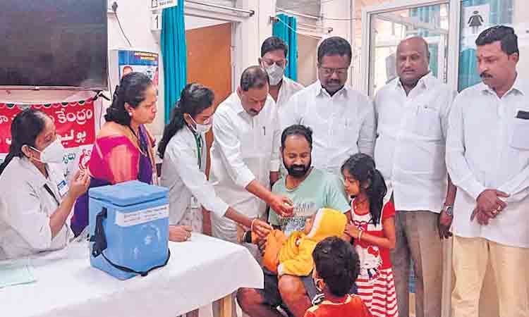 పోలియో నిర్మూలనలో భాగస్వాములు కండి..