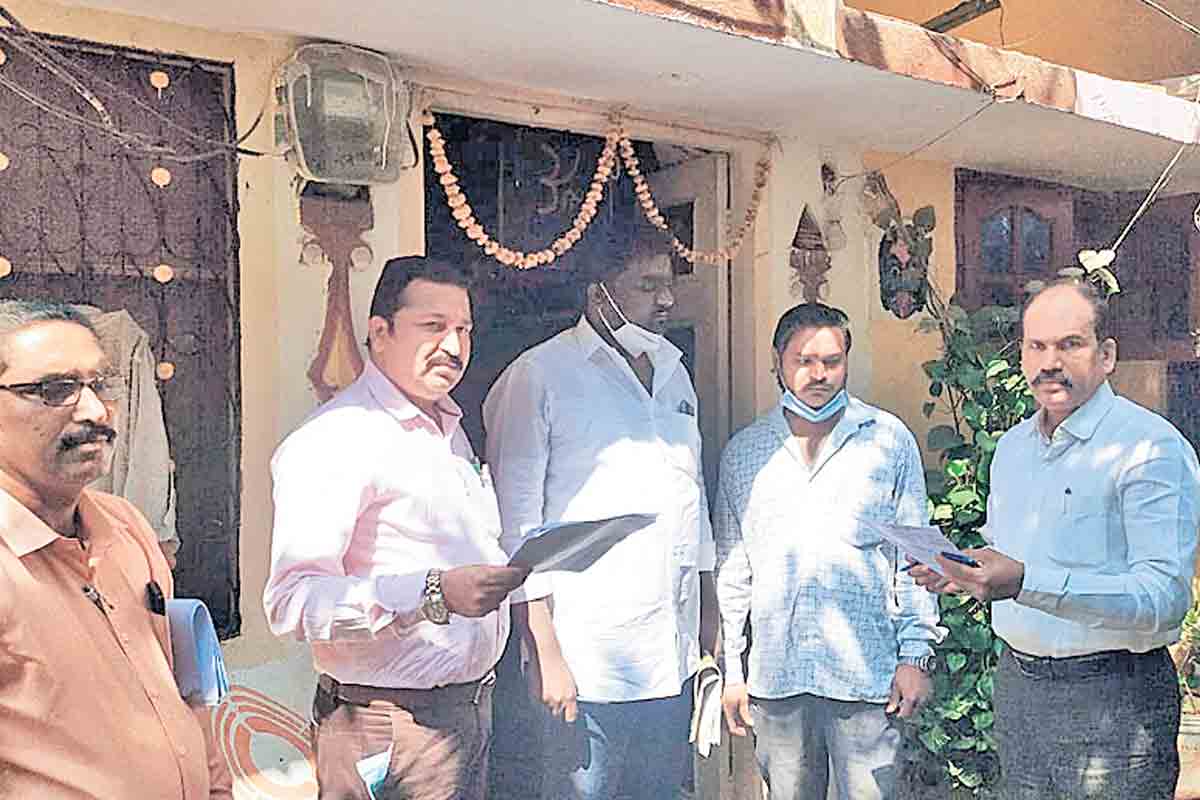 ఆర్థికంగా బలోపేతానికే.. ‘దళిత బంధు’