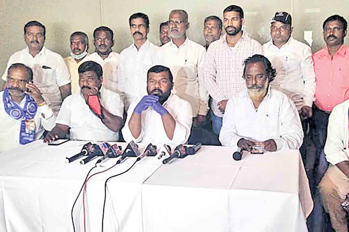 రాజ్యాంగ మార్పుపై..దేశవ్యాప్తంగా చర్చ జరగాలి