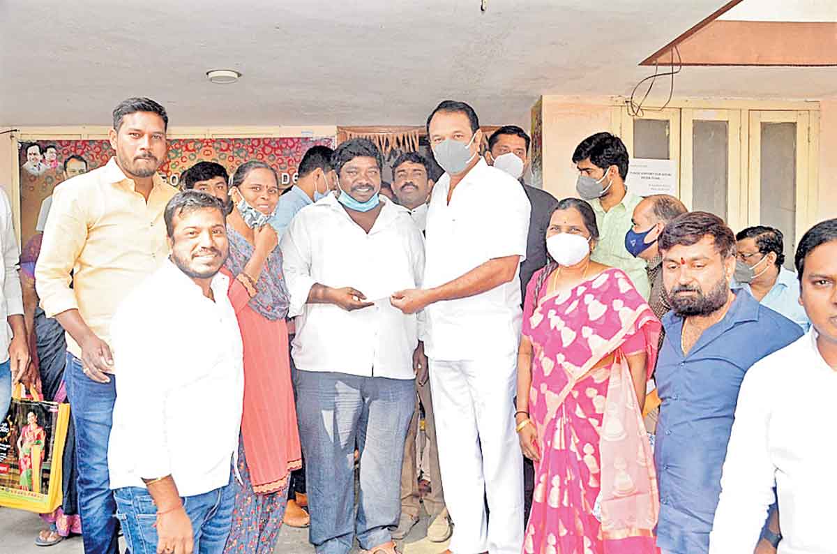 పేదలకు వరం సీఎం సహాయనిధి