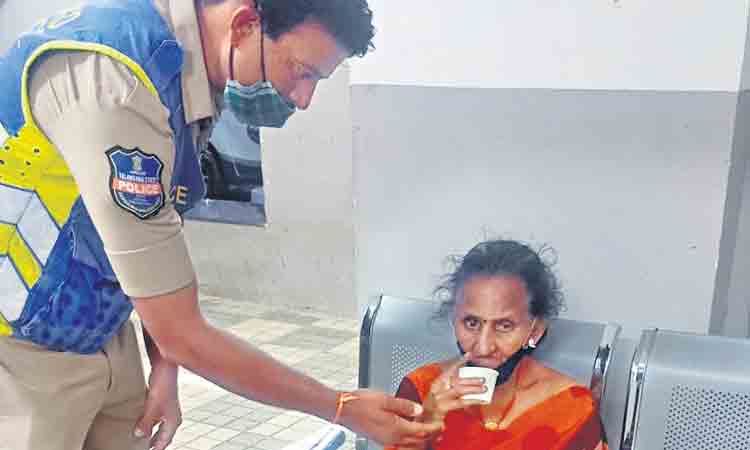 శభాష్‌.. పోలీస్‌..!!