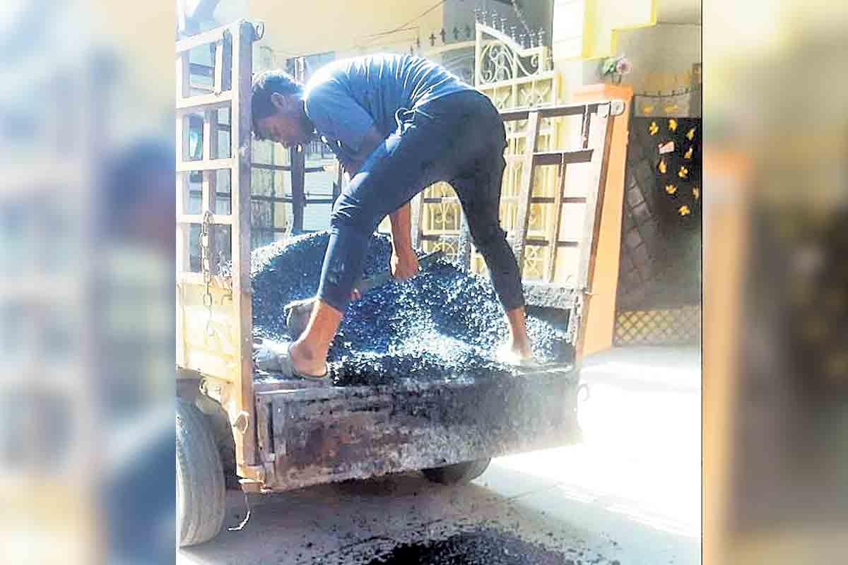 గుంతల పూడ్చివేత