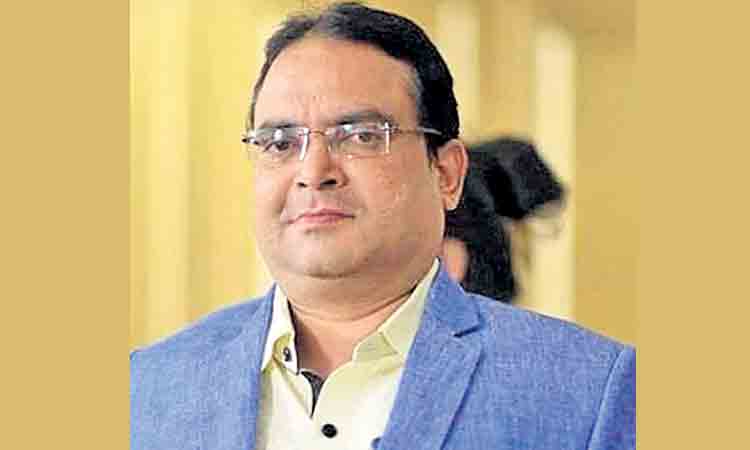 అనుమానాస్పద స్థితిలో ఖాదీస్టోర్‌ అధినేత మృతి