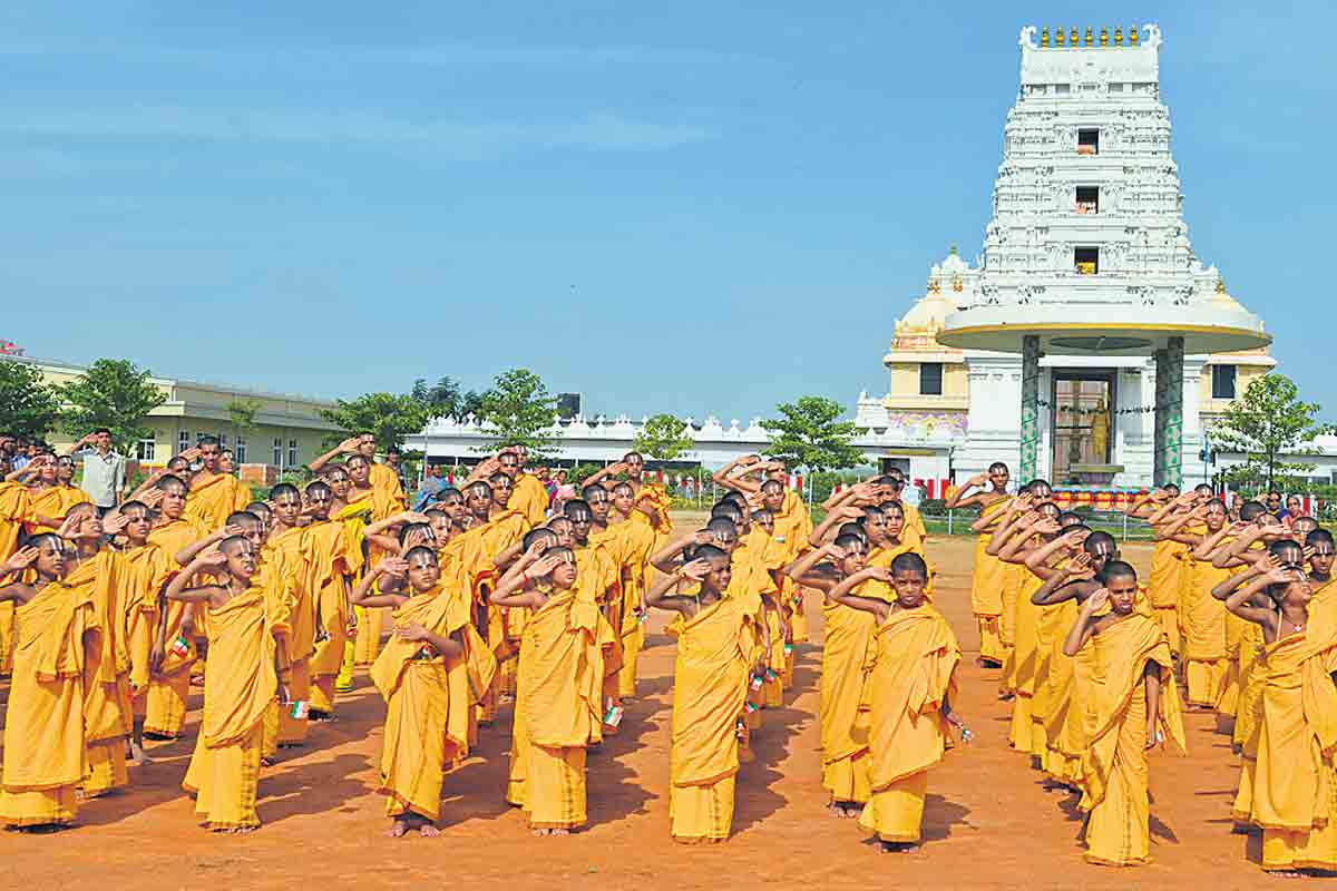 వేదం.. ఆధ్యాత్మిక నాదం