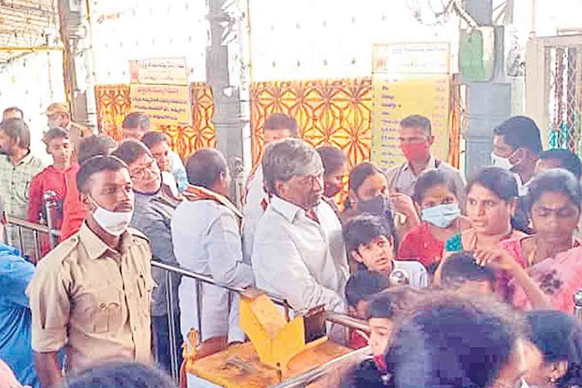 దేవాలయాల అభివృద్ధికి సీఎం పెద్దపీట డిప్యూటీ స్పీకర్‌ పద్మారావు