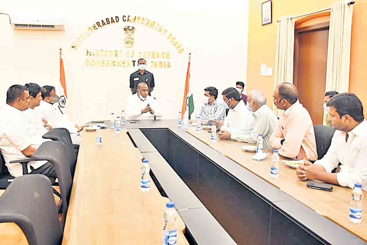 చెత్త సేకరణ కార్మికులకు ఊరట