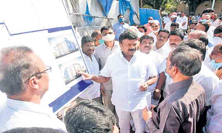 సకల సదుపాయాలతో…కమ్యూనిటీహాల్‌