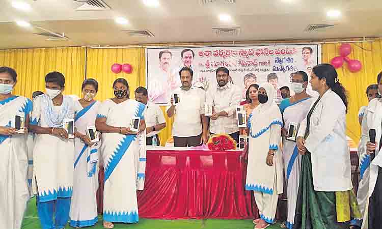 ఇక స్మార్ట్‌ సేవలు.. నెరవేరిన ఆశలు