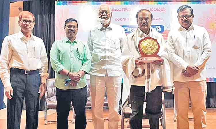 ‘సాహితీ’ నిర్మాణానికి పరిణతవాణి ప్రసంగాలు దోహదం