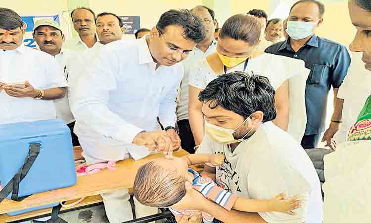 రెండు చుక్కలు.. జీవితాల్లో వెలుగులు