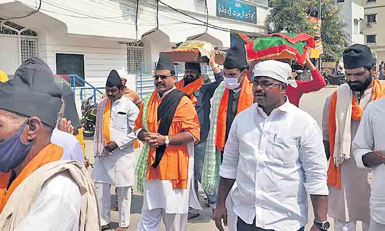 ఘనంగా వెంకటఖ్వాజా ఉర్సు ఉత్సవాలు