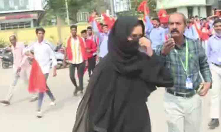 నేను బుర్ఖా ధరిస్తే మీకు ప్రాబ్లం ఏంటి?